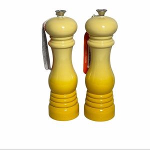 Le Creuset Soleil Yellow Salt & Pepper Mills